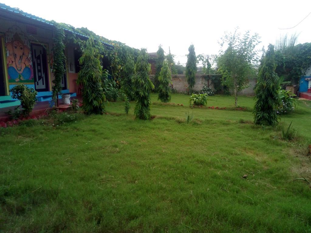 Rk Guest House Puskár Kültér fotó